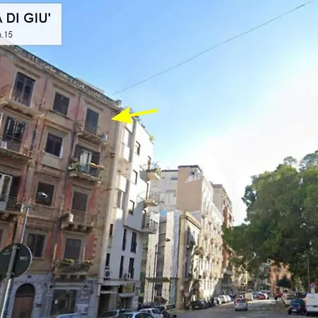 아파트 La Casa Di Giu